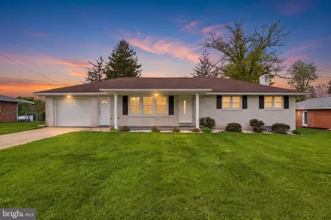 2330 Redwood Rd, York, PA 17408