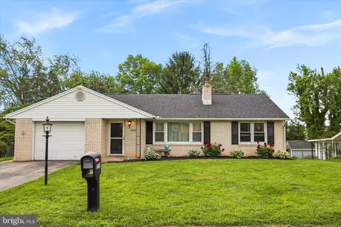 3966 Bahn Ave, York, PA 17408