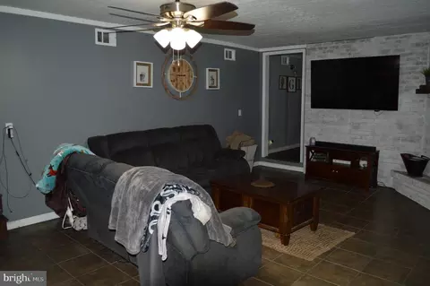 595 Wago Rd, Mount Wolf, PA 17347 photo 10