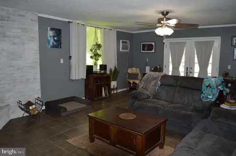 595 Wago Rd, Mount Wolf, PA 17347 photo 11