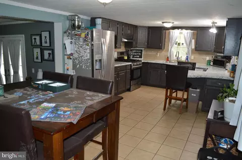 595 Wago Rd, Mount Wolf, PA 17347 photo 7