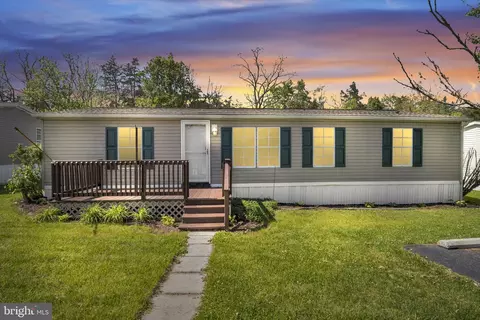 3 Country View Ct, East Berlin, PA 17316