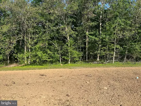 lot Apt 3 New Park Rd, New Park, PA 17352