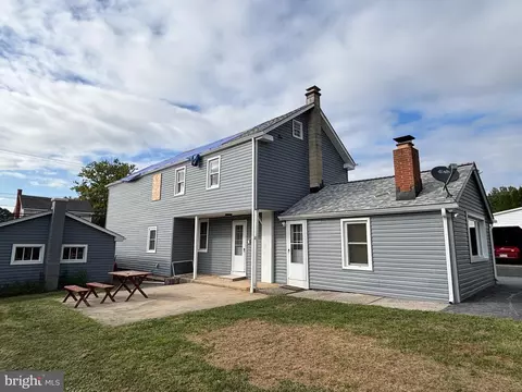 207 Market St, Lewisberry, PA 17339