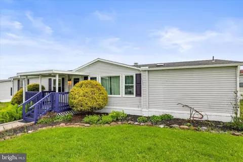 2632 Tamela Ave, Dover, PA 17315