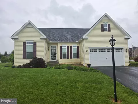 46 Tyler Dr, Hanover, PA 17331
