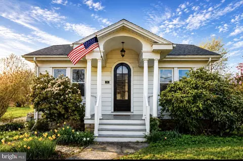 26 Valley Rd, York, PA 17407