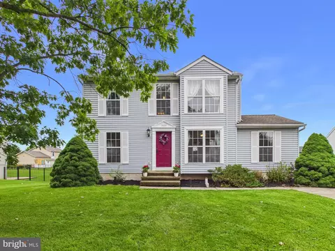 3110 Hackberry Ln, York, PA 17404