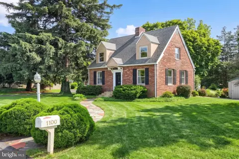 1100 Grandview Rd, York, PA 17403