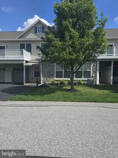 1204 Crestview Ln #1204, Stewartstown, PA 17363