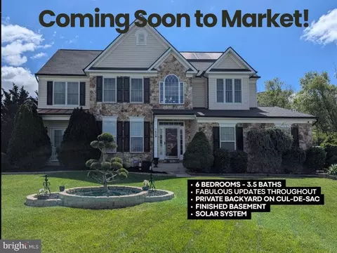 7689 Pinewild Rd, Seven Valleys, PA 17360
