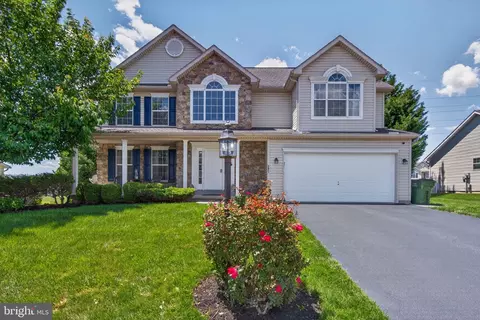 3451 Chardonnay Dr #40, York, PA 17404
