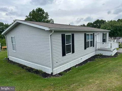 80 Cheyenne Dr, Windsor, PA 17366 photo 4