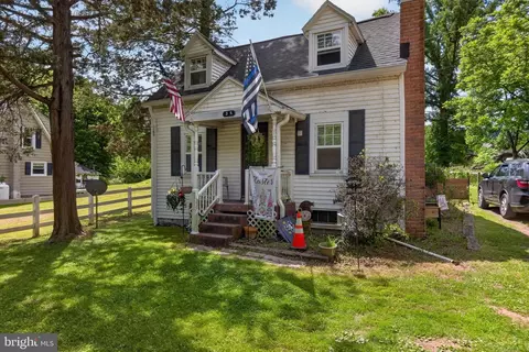 305 Kreutz Creek Rd, York, PA 17406