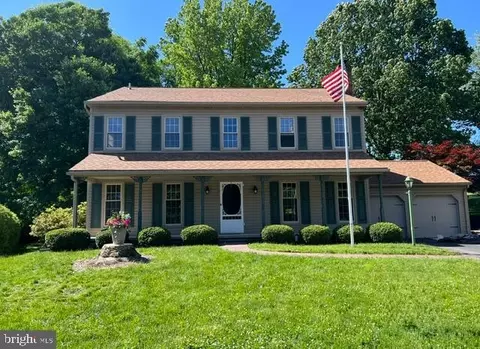 2870 Travis Ct, York, PA 17403