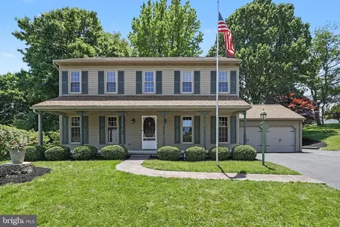 2870 Travis Ct, York, PA 17403