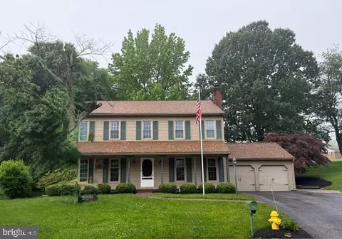 2870 Travis Ct, York, PA 17403