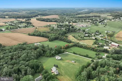 Arnold Road, Glenville, PA 17329