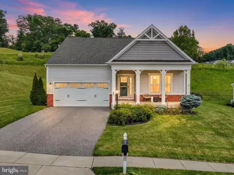 1411 Crest Way, York, PA 17403