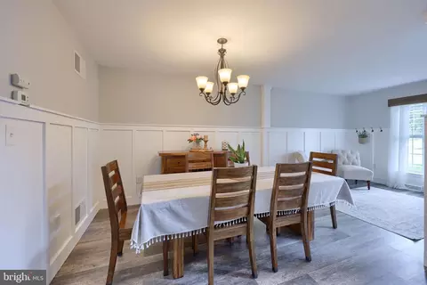 Dining - 745 Thomas Armor Dr, Windsor, PA 17366 photo 1 of 2