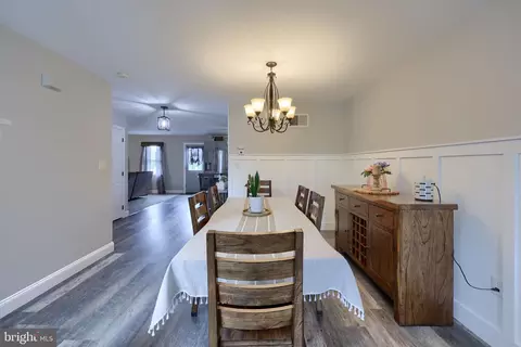 Entry Way - 745 Thomas Armor Dr, Windsor, PA 17366 photo 3 of 8