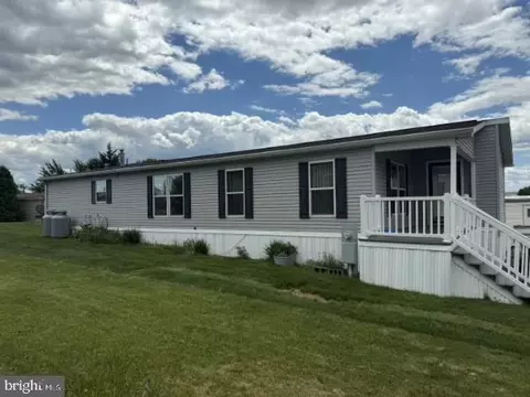 124 Lisa Cir, York, PA 17406