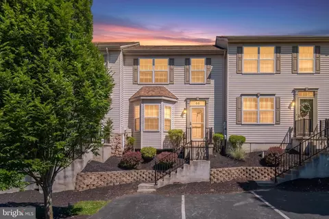 98 E Beaver St, York, PA 17406