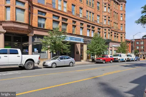 18 S George St #32, York, PA 17401