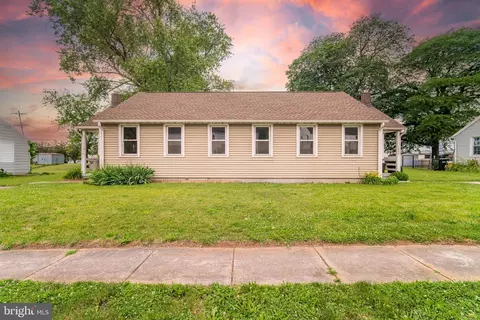 1078 1080 Kelly Dr, York, PA 17404