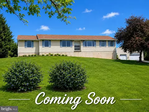 905 Bridgeton Rd, Fawn Grove, PA 17321