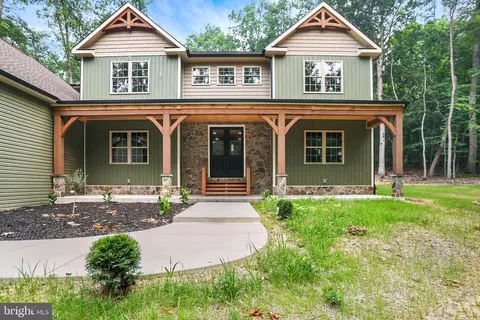 34 Cold Springs Rd, Dillsburg, PA 17019