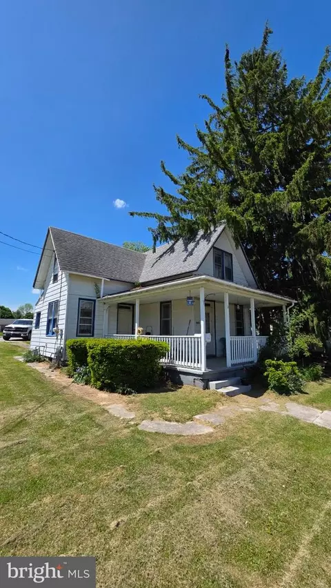 917 Baltimore St, Hanover, PA 17331