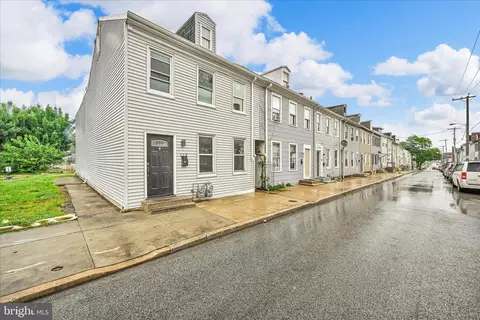 219 Walnut St, York, PA 17403