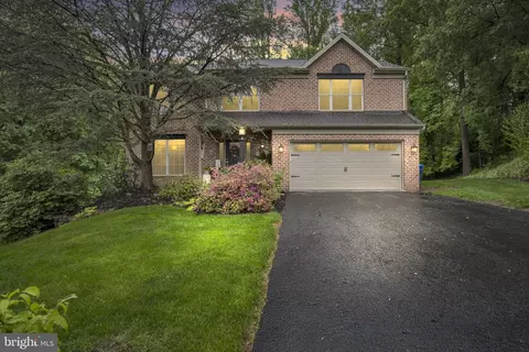 40 Brook Cir, Etters, PA 17319