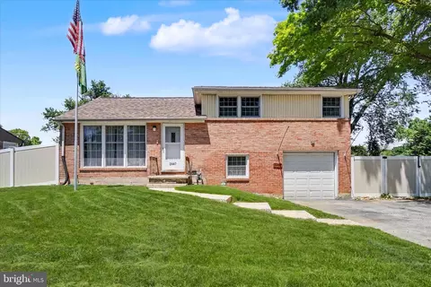2447 Princeton Rd, York, PA 17402