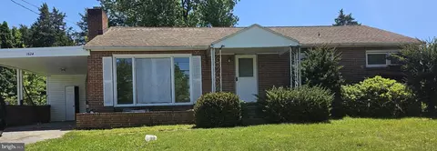 1824 Church Rd, York, PA 17408