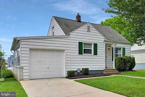 2434 Northland Ave, York, PA 17406