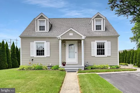 2308 S Pine St, York, PA 17402
