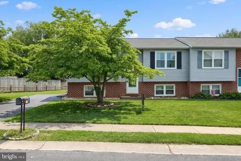 302 N 7th St, Wrightsville, PA 17368