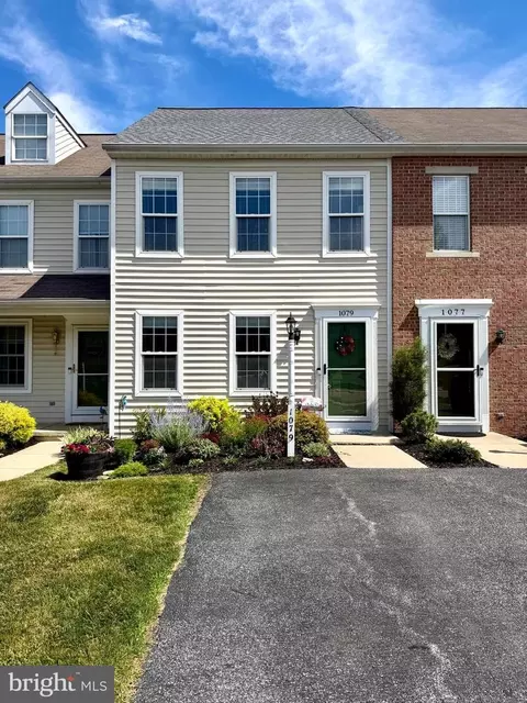 1079 Hearthridge Ln, York, PA 17404