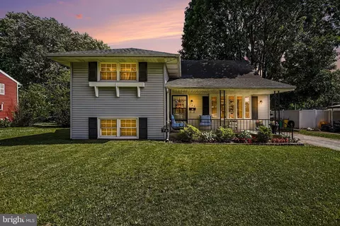 756 Fireside Rd, York, PA 17404