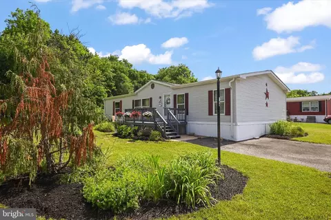 700 Cassel Rd #146, Manchester, PA 17345