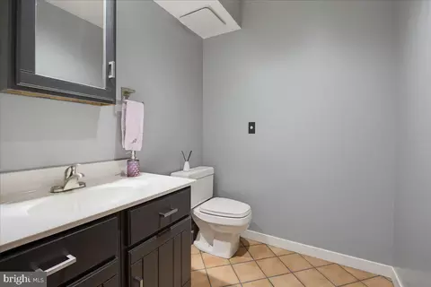 Entry Way - 4065 Deerhill Dr, Hellam, PA 17406 photo 3 of 5