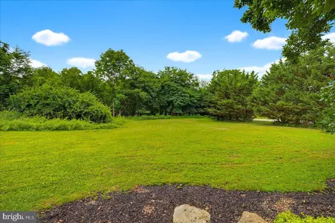 Exterior - 4065 Deerhill Dr, Hellam, PA 17406 photo 12 of 14