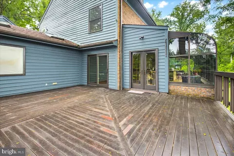 Exterior - 4065 Deerhill Dr, Hellam, PA 17406 photo 9 of 14