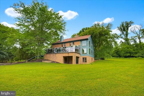 Exterior - 4065 Deerhill Dr, Hellam, PA 17406 photo 14 of 14