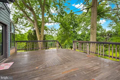 Exterior - 4065 Deerhill Dr, Hellam, PA 17406 photo 8 of 14