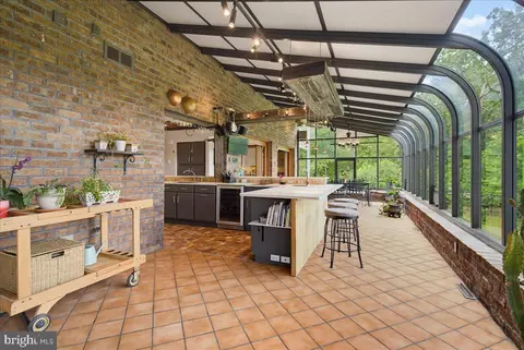 Kitchen - 4065 Deerhill Dr, Hellam, PA 17406 photo 5 of 5