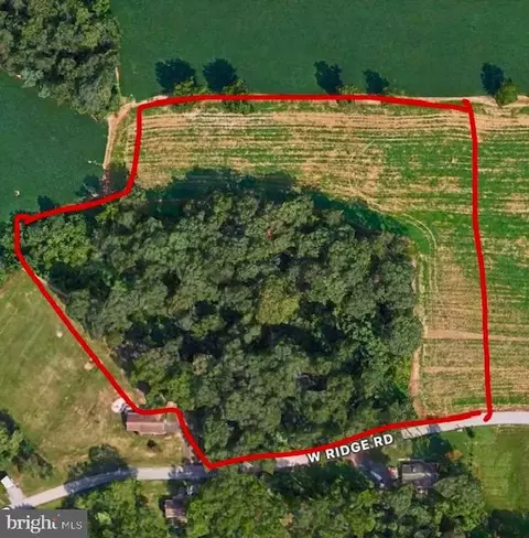 312 W Ridge Rd, Dillsburg, PA 17019