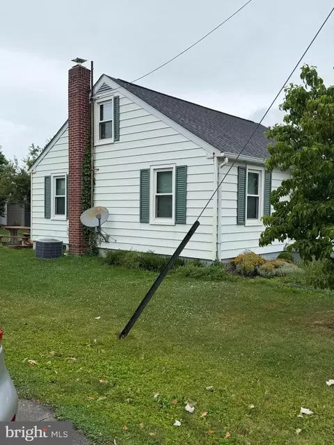 302 Wirt Ave, Hanover, PA 17331